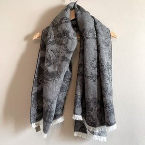 sale | j crew | jacquard scarf
